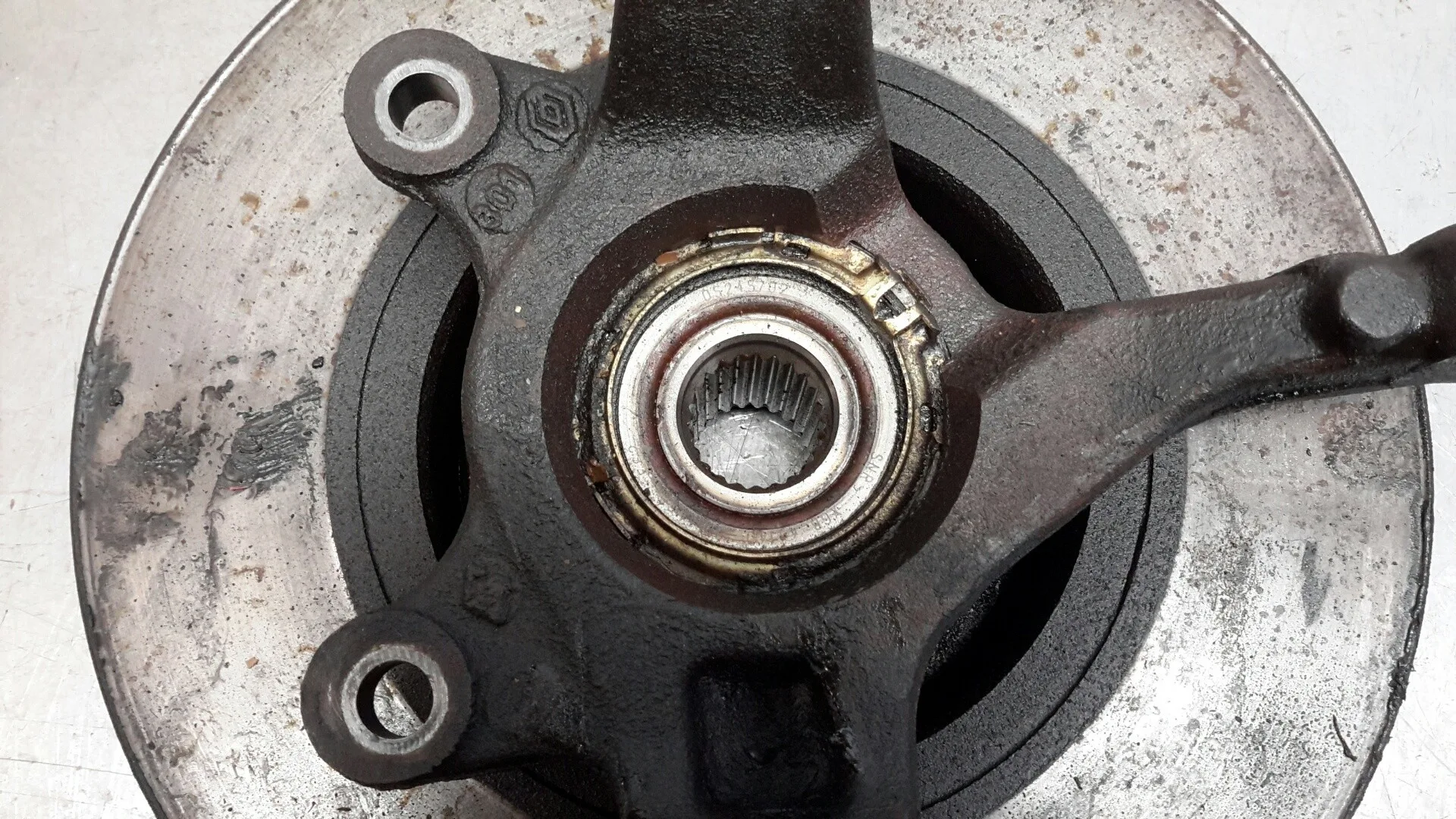 Mangueta Delantera Derecha para Nissan Micra (K12E)