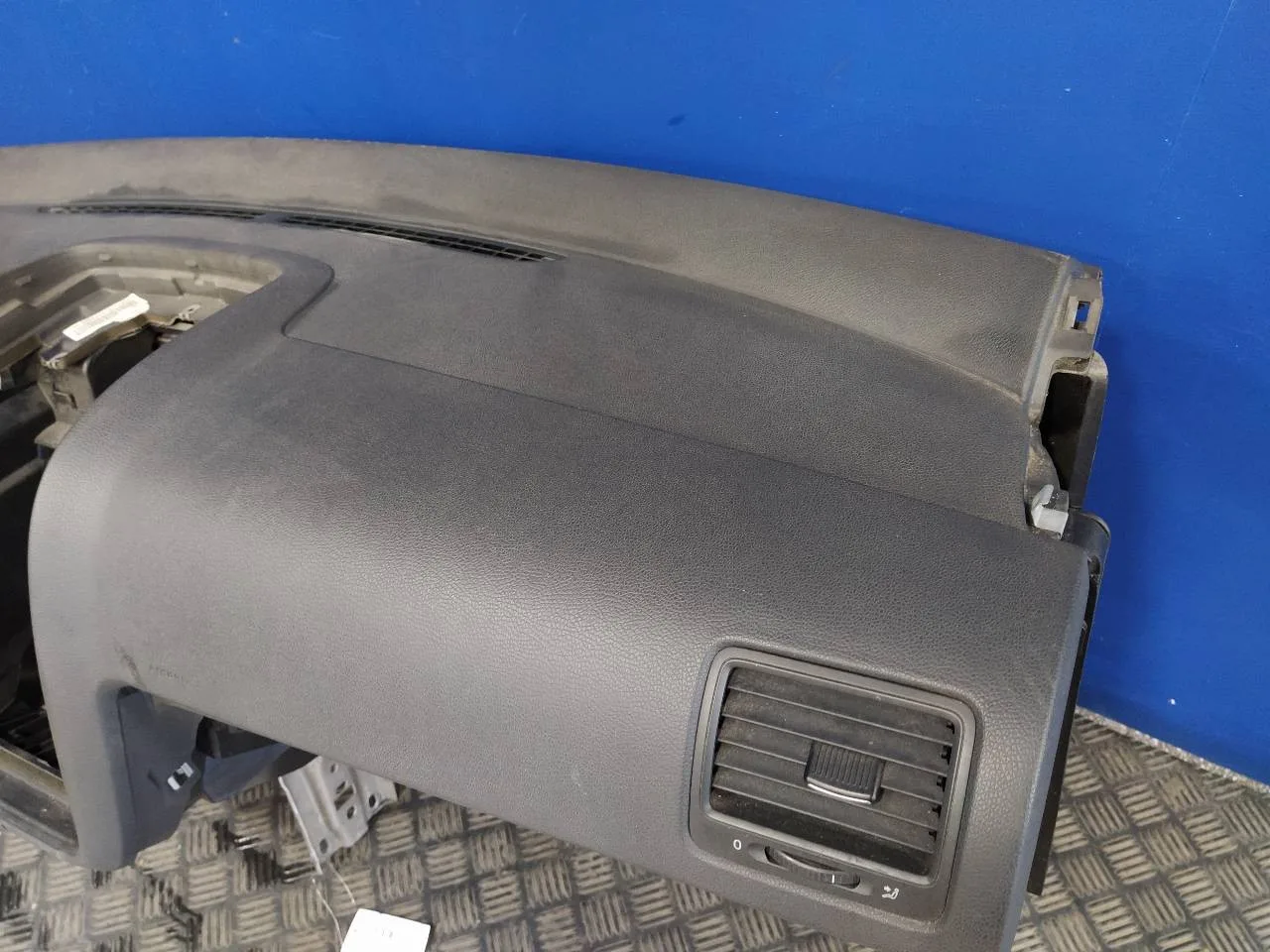 Salpicadero para Volkswagen Golf V Berlina (1K1)