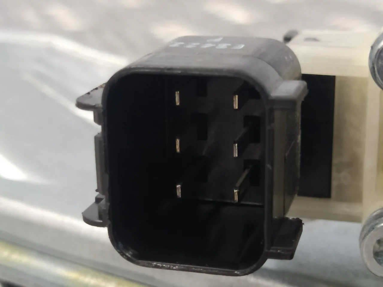 Elevalunas Trasero Derecho para Ford Focus Turn. (Cb8)