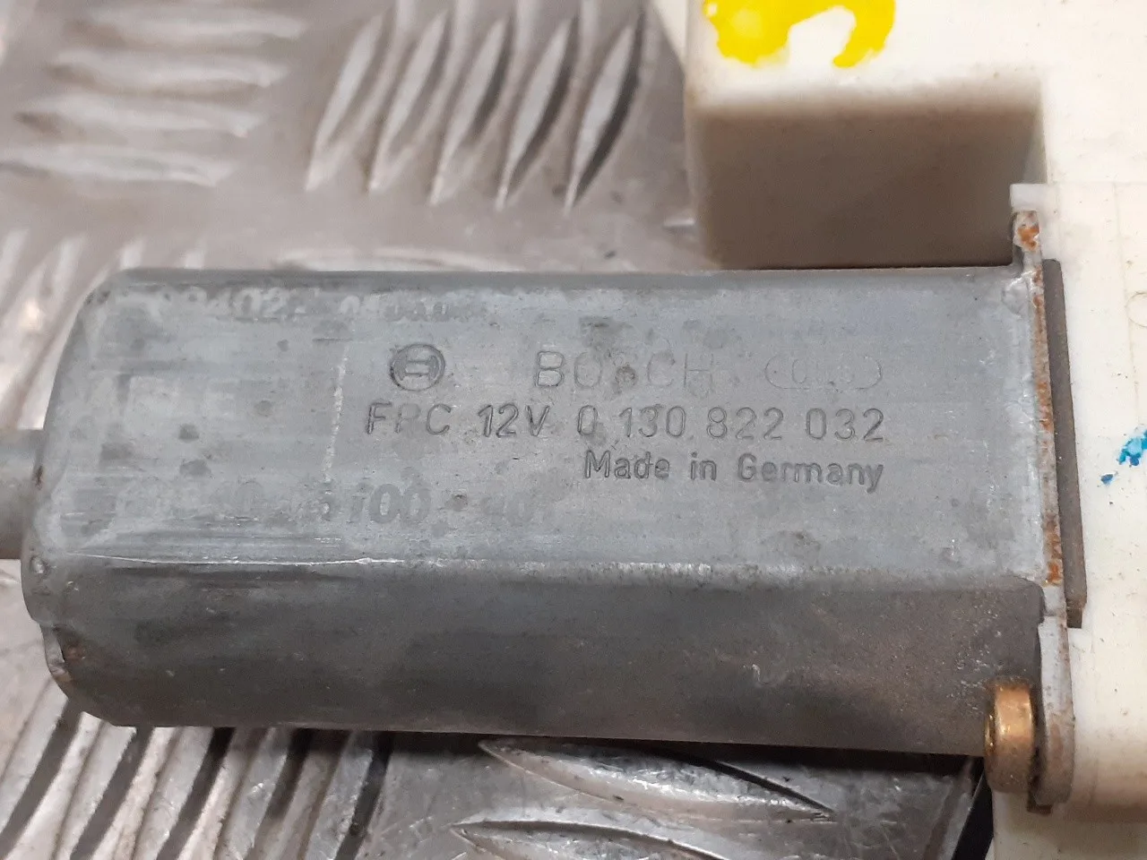 Elevalunas Trasero Izquierdo para Toyota Avensis Berlina (T25)