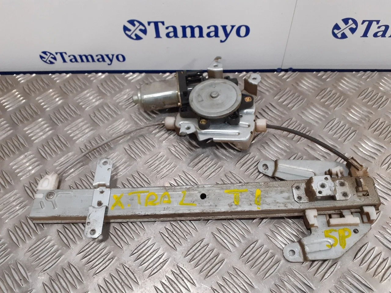 Elevalunas Trasero Izquierdo para Nissan X-Trail (T30)
