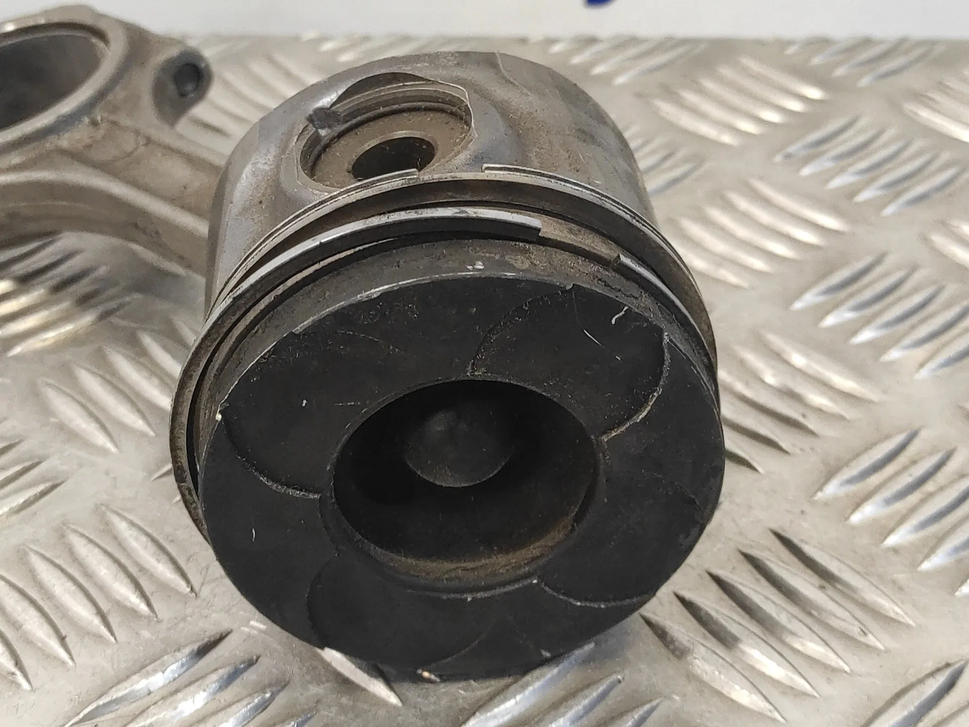 Piston para Volvo S60 Berlina