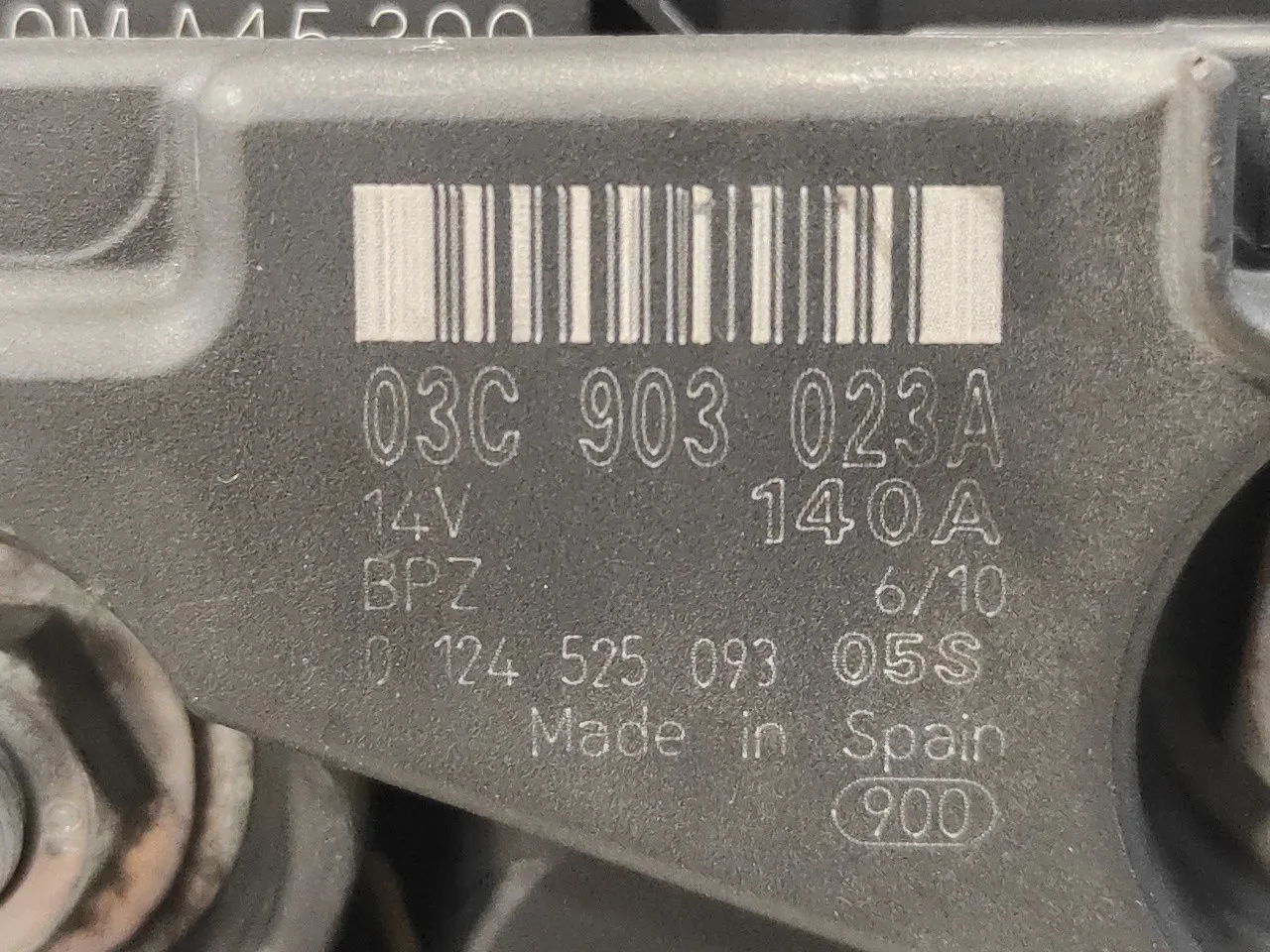 Alternador para Volkswagen Scirocco (137)