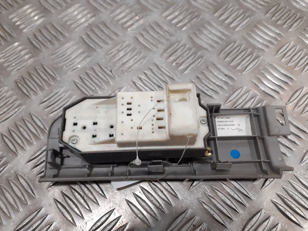 Mando Elevalunas Delantero Izquierdo para Toyota Yaris (Ksp9/Scp9/Nlp9)