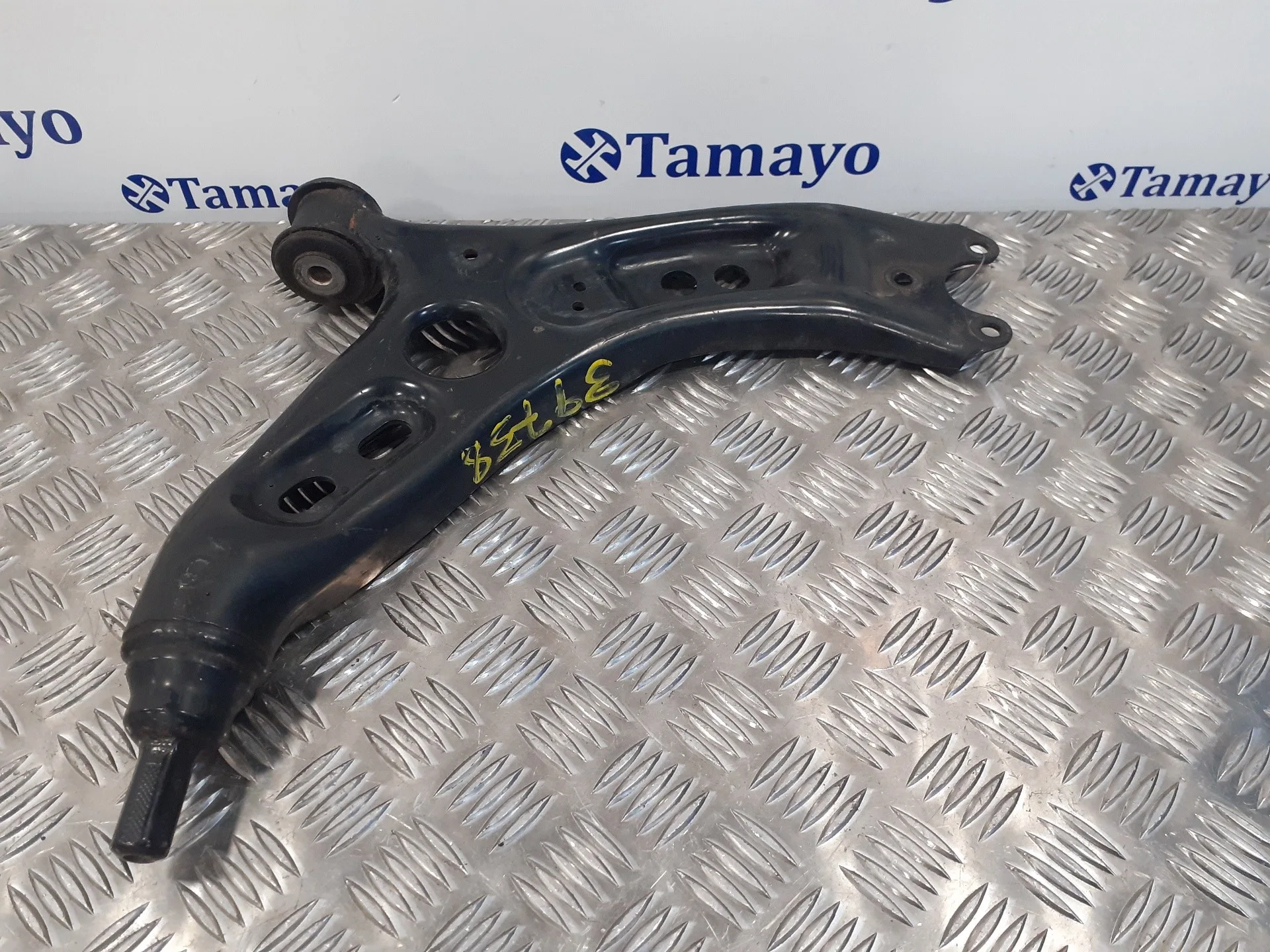 Brazo Suspension Inferior Delantero Derecho para Volkswagen Scirocco (137)