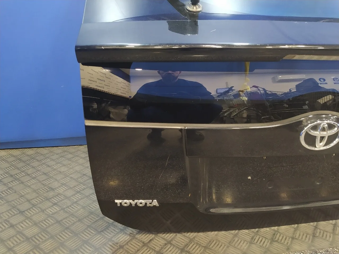 Porton Trasero para Toyota Prius (Nhw20)