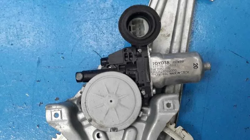 Elevalunas Trasero Izquierdo para Toyota Auris