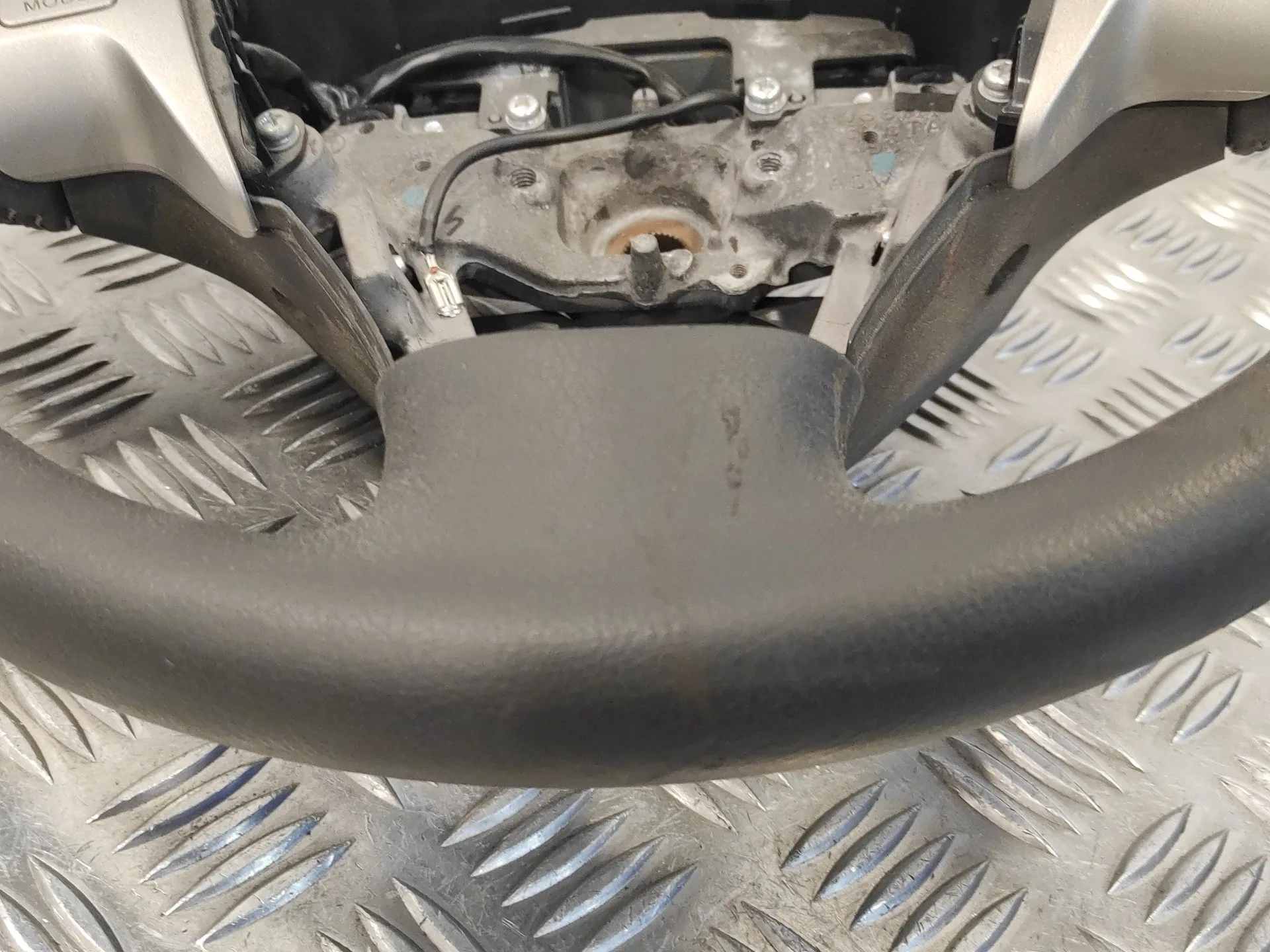 Volante para Toyota Auris