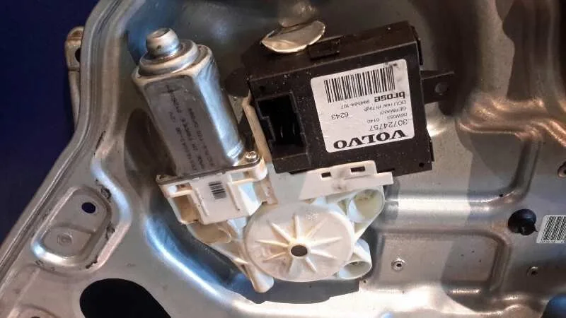 Elevalunas Trasero Derecho para Volvo S40 Berlina