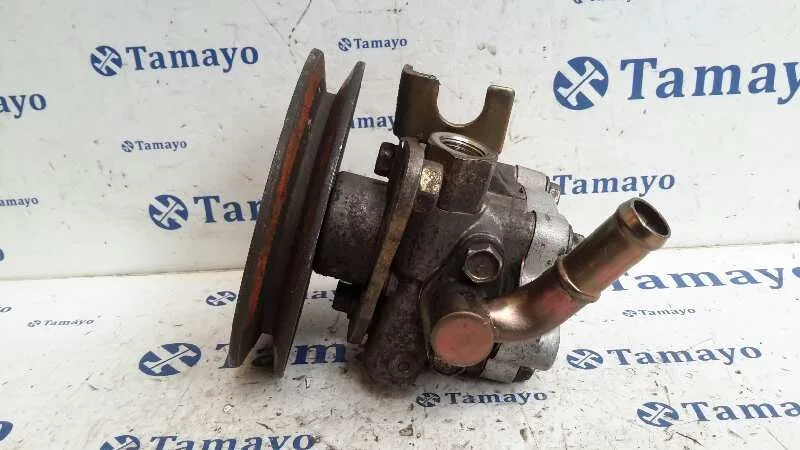 Bomba Servodireccion para Nissan Vanette Cargo