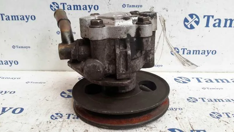 Bomba Servodireccion para Nissan Vanette Cargo