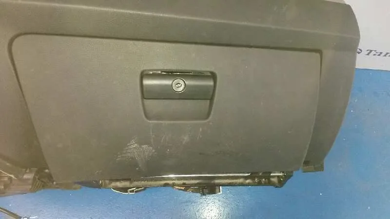 Guantera para Bmw Serie 3 Berlina (E90)