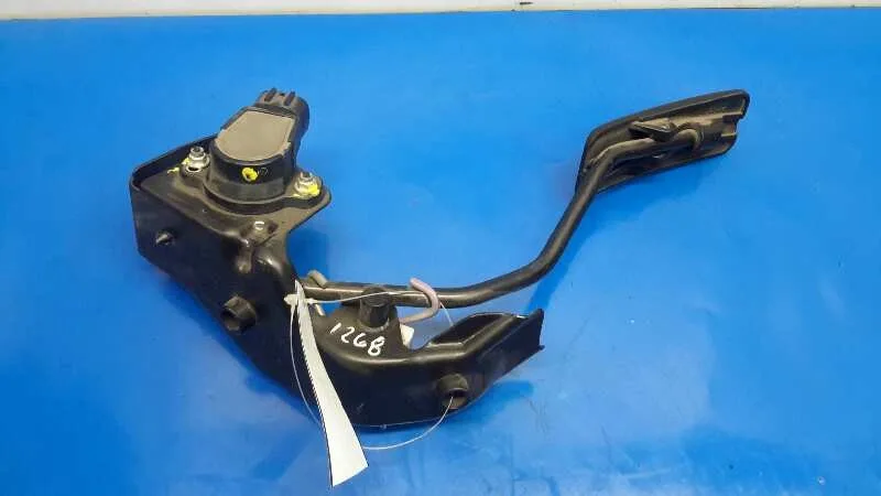 Potenciometro Acelerador para Toyota Avensis Wagon (T25)