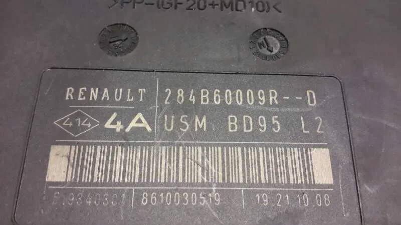 Caja Reles / Fusibles para Renault Megane Iii Berlina 5 P