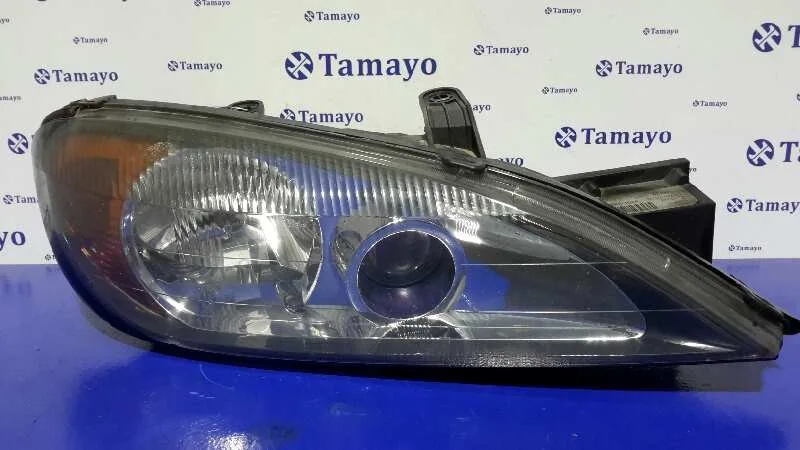 Faro Derecho para Nissan Primera Berlina (P11)