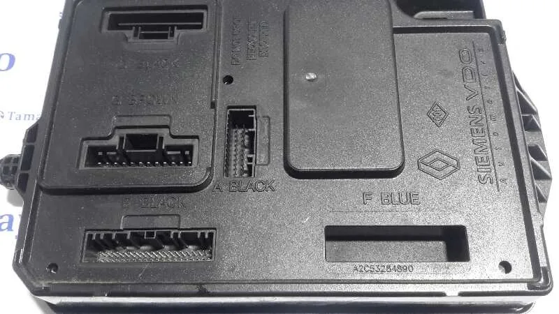 Caja Reles / Fusibles para Renault Megane Iii Berlina 5 P