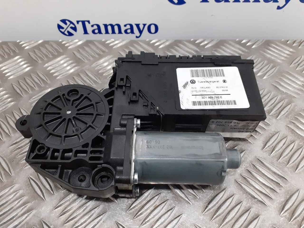 Motor Elevalunas Delantero Derecho para Volkswagen Touareg (7L6)
