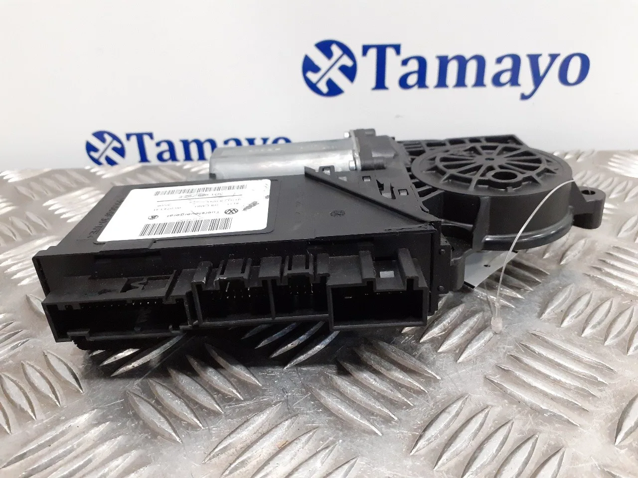 Motor Elevalunas Delantero Derecho para Volkswagen Touareg (7L6)