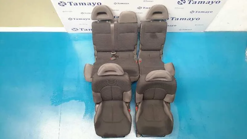 Asientos Traseros para Mitsubishi Montero (V60/V70)