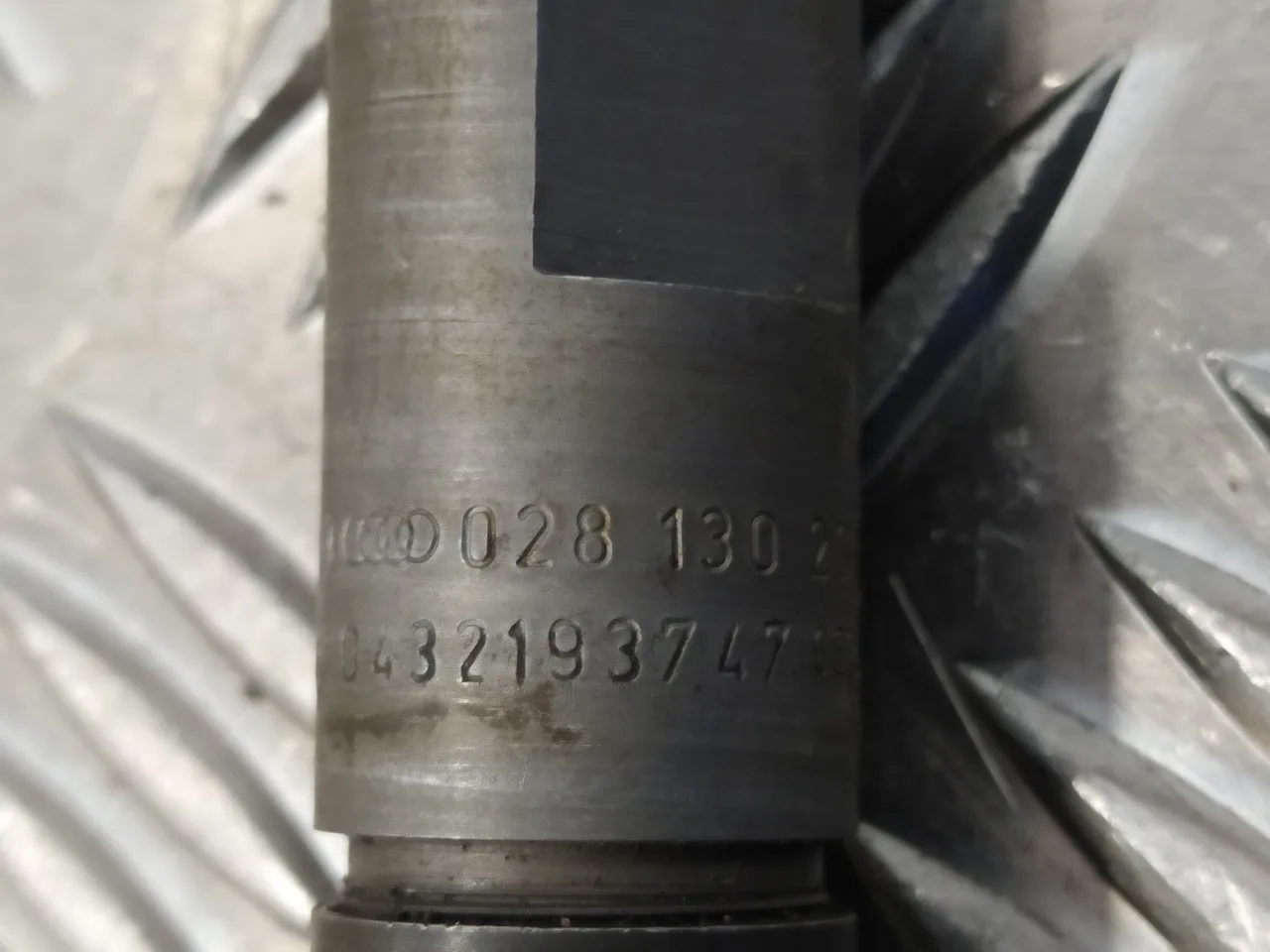 Inyector para Audi A3 (8L)