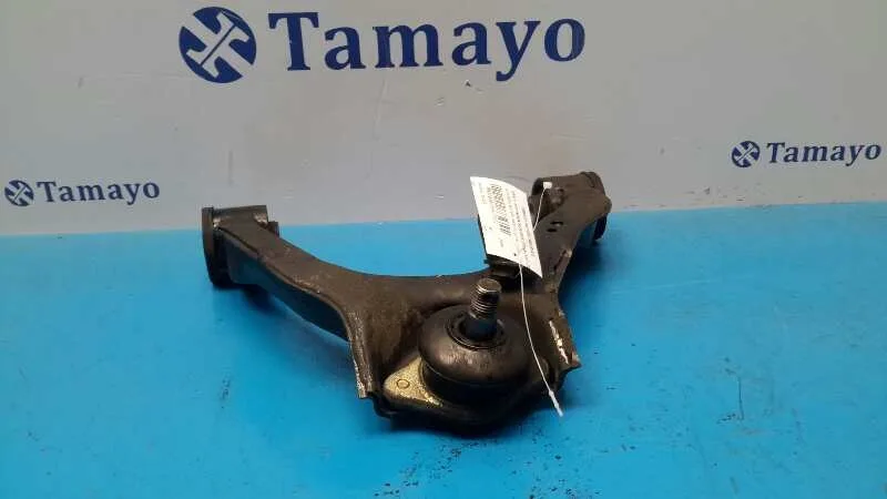 Brazo Suspension Superior Delantero Izquierdo para Mitsubishi Montero (V60/V70)
