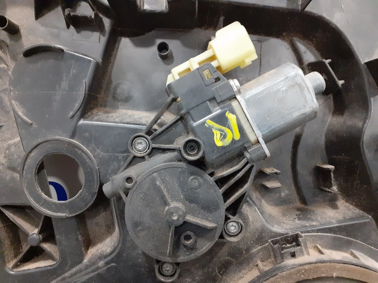 Elevalunas Delantero Izquierdo para Ford Fiesta (Cb1)