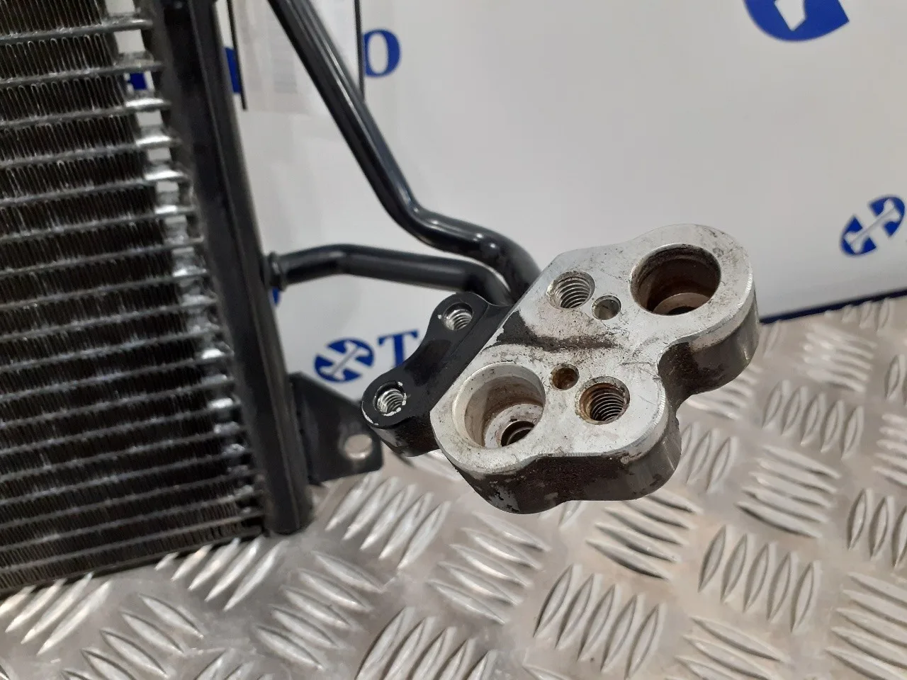 Condensador / Radiador Aire Acondicionado para Volkswagen Touareg (7La)