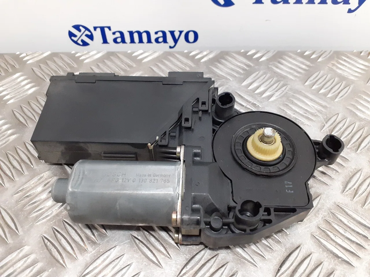 Motor Elevalunas Trasero Izquierdo para Volkswagen Touareg (7La)