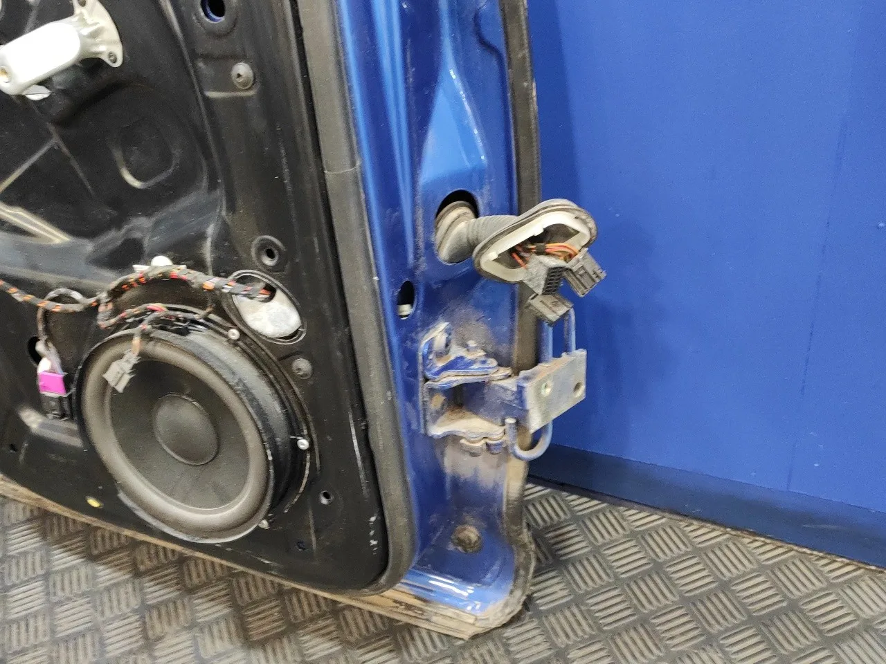 Puerta Trasera Izquierda para Volkswagen Touareg (7La)