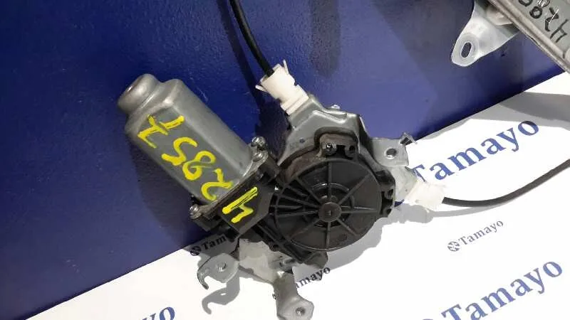 Elevalunas Trasero Derecho para Nissan Qashqai (J10)