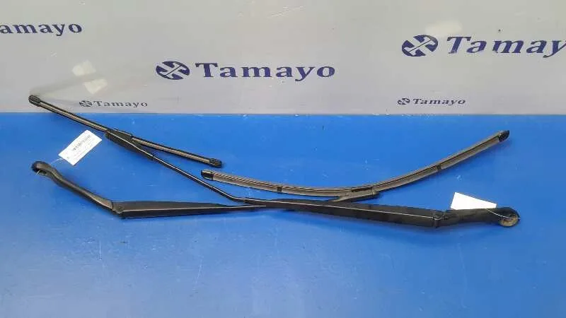 Brazo Limpia Delantero Derecho para Nissan Qashqai (J10)