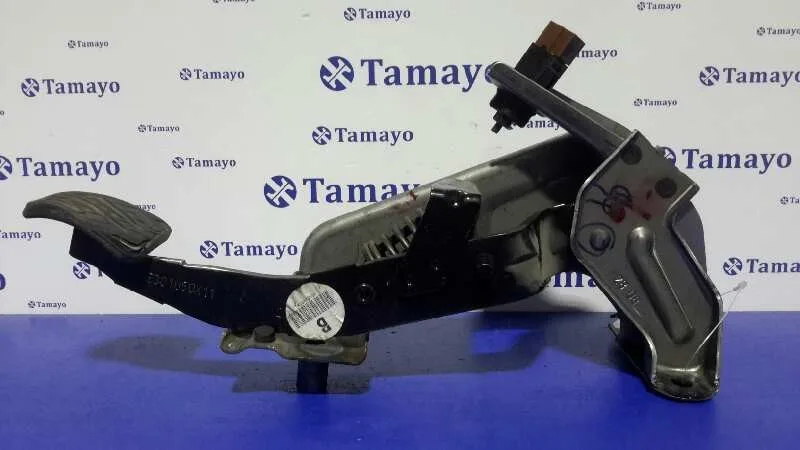 Pedal Embrague para Nissan Qashqai (J10)