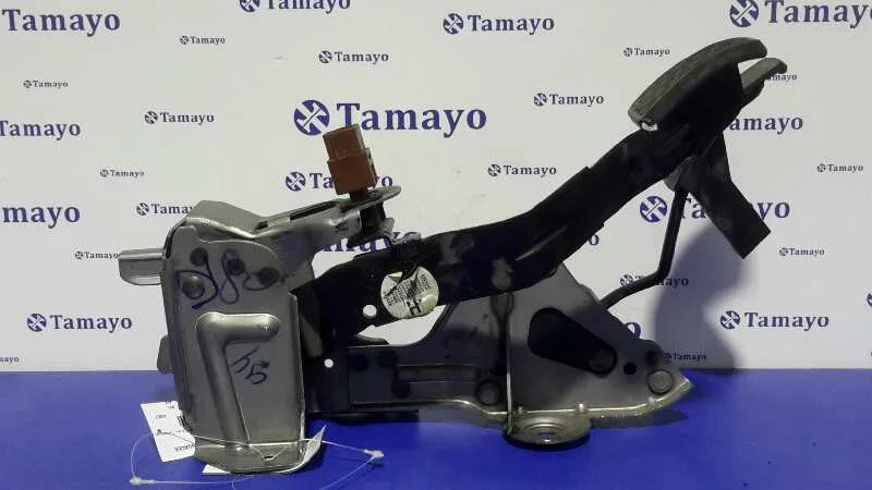 Pedal Freno para Nissan Qashqai (J10)