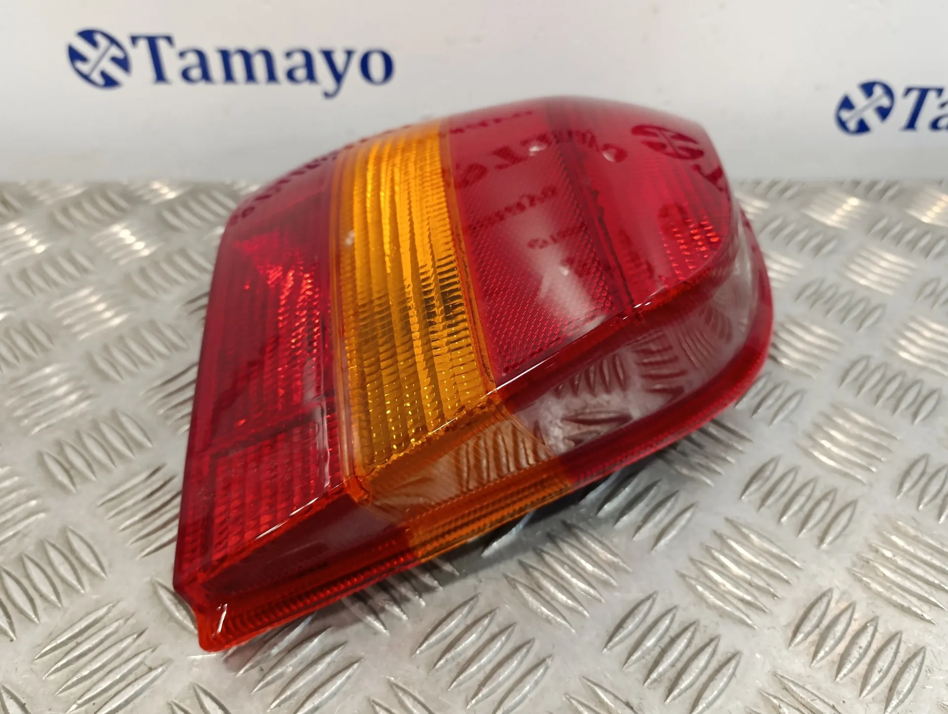 Piloto Trasero Izquierdo para Ford Fiesta Berl./Courier