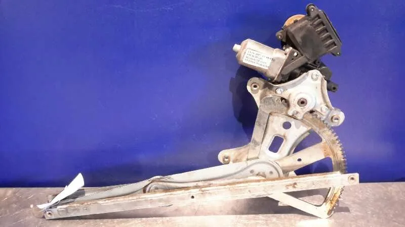 Elevalunas Trasero Derecho para Toyota Corolla Verso (R1)