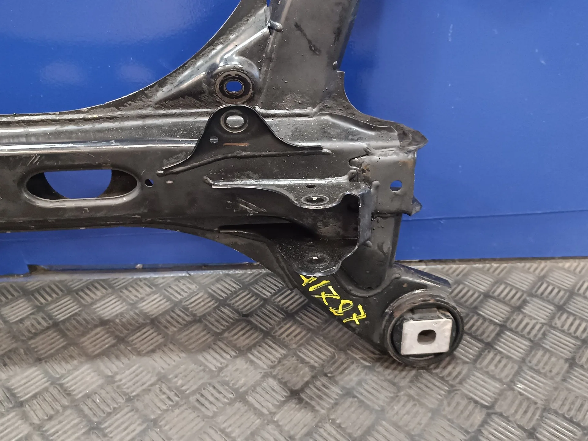 Puente Delantero para Volkswagen Touareg (7La)