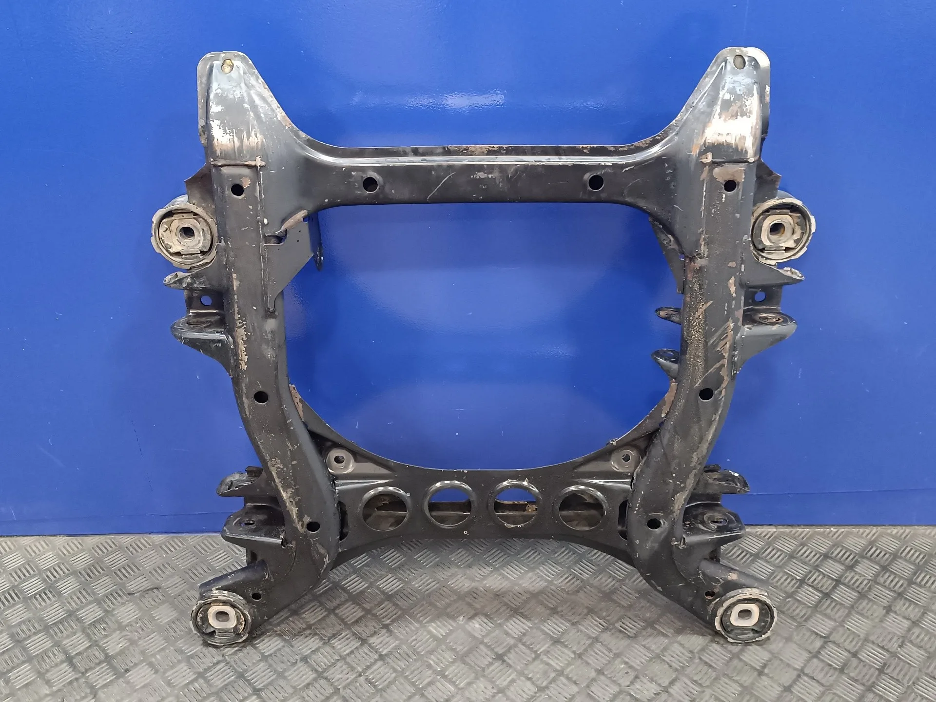Puente Delantero para Volkswagen Touareg (7La)