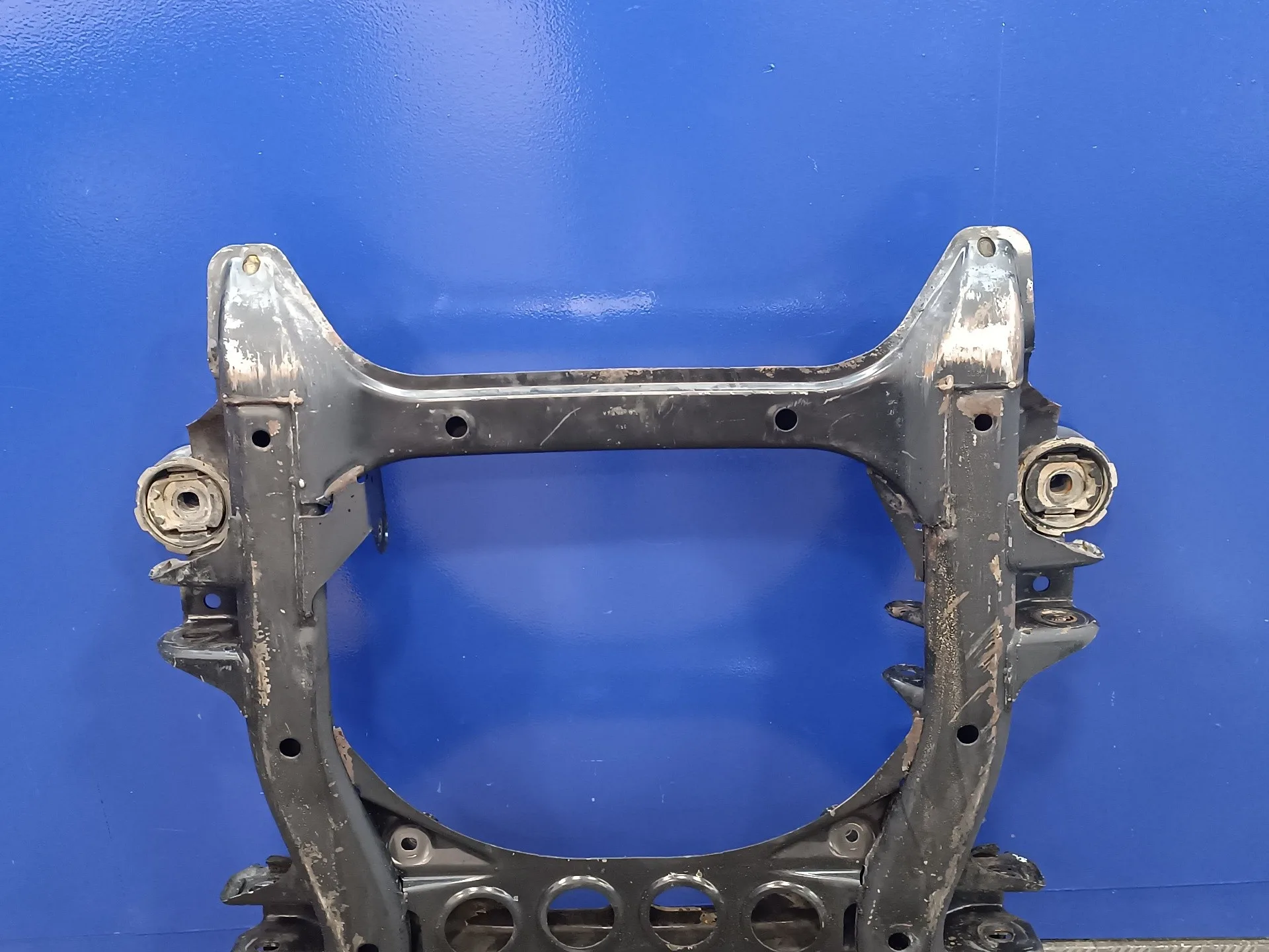 Puente Delantero para Volkswagen Touareg (7La)