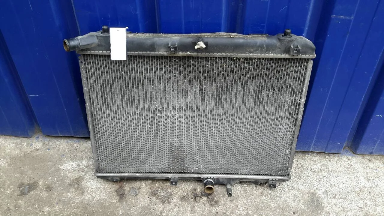 Radiador Agua para Suzuki Swift Berlina (Mz)