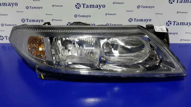 Faro Derecho para Renault Laguna Ii (Bg0)