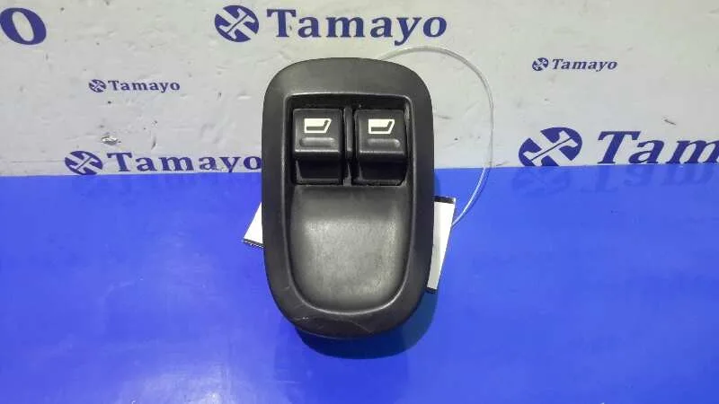 Mando Elevalunas Delantero Derecho para Peugeot 206 Berlina