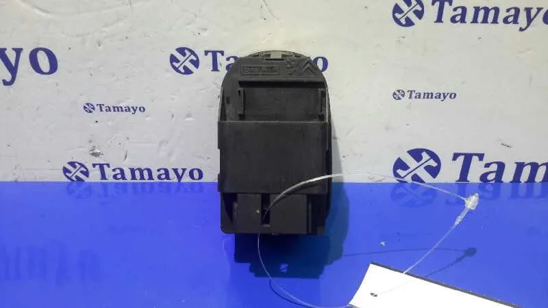 Mando Elevalunas Delantero Derecho para Peugeot 206 Berlina