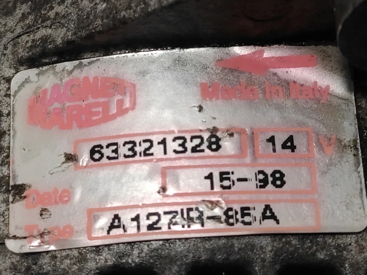 Alternador para Fiat Bravo (182)