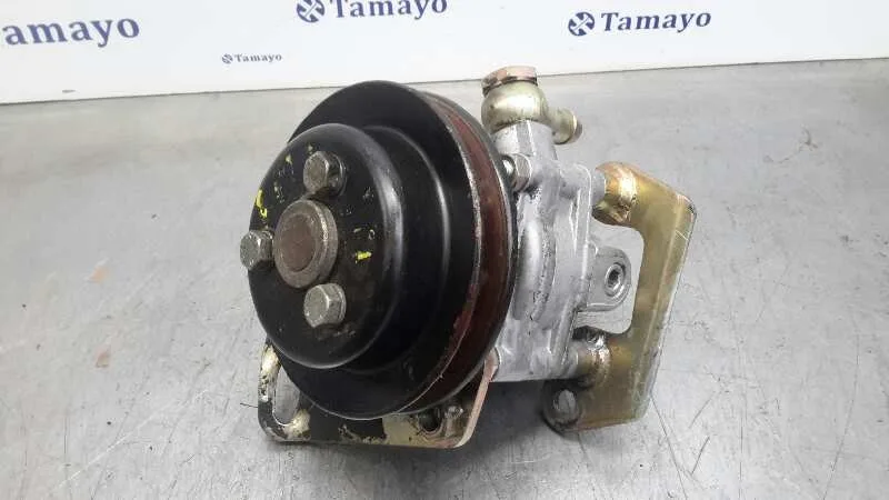 Bomba Direccion para Nissan Trade