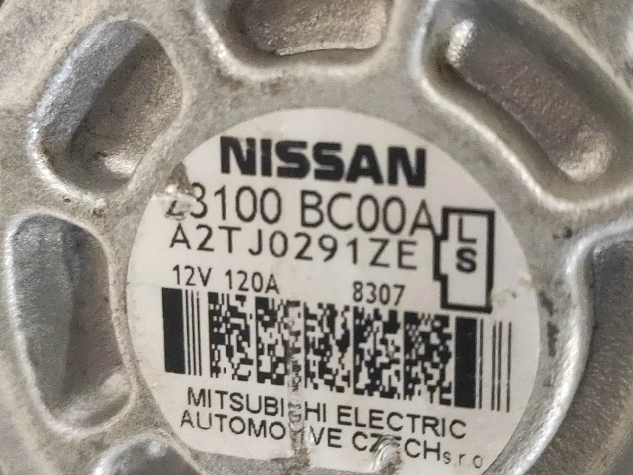 Alternador para Nissan Qashqai (J10)