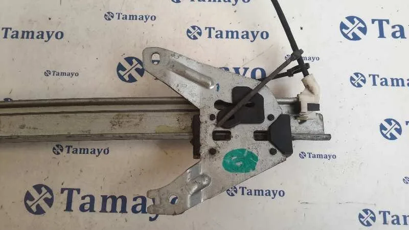 Elevalunas Trasero Derecho para Nissan Primera Berlina (P11)