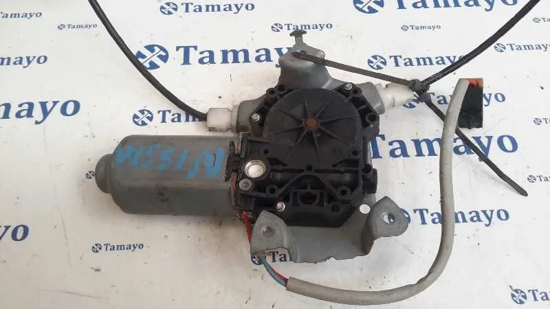 Elevalunas Trasero Derecho para Nissan Primera Berlina (P11)