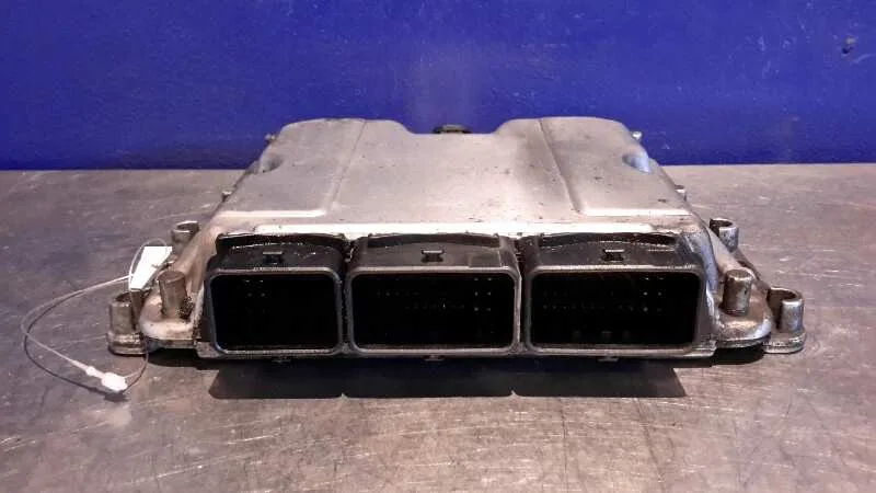 Centralita Motor Uce para Renault Laguna (B56)