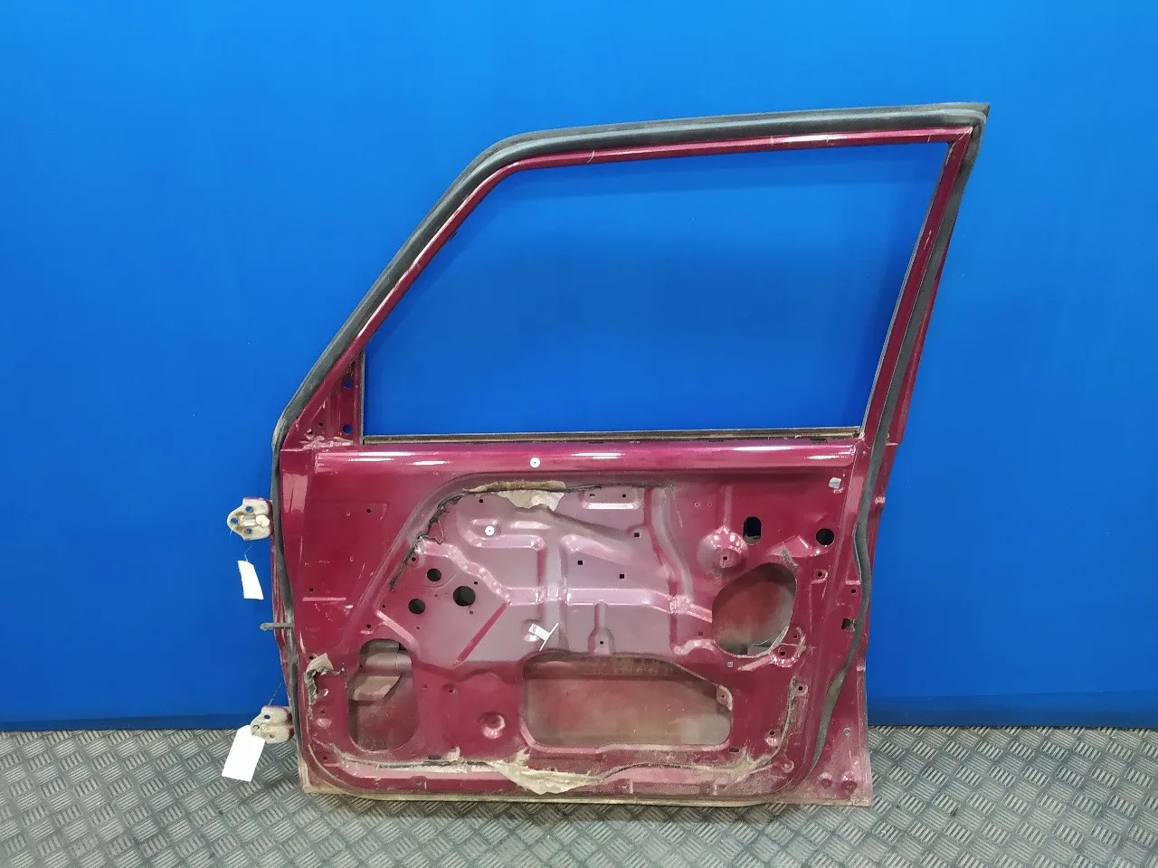 Puerta Delantera Derecha para Mitsubishi Montero (V20/V40)