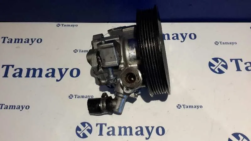 Bomba Servodireccion para Mercedes-Benz Vito (W638) Caja Cerrada